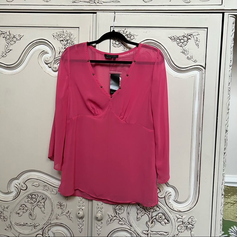 Women's Chico's - V neck Raspberry Pink sheer top - Size 12  [NWT]